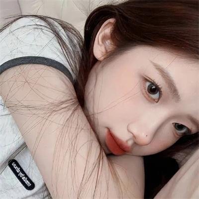 制片人被曝片场意外受伤，前后半年剧本围读会画面流出
